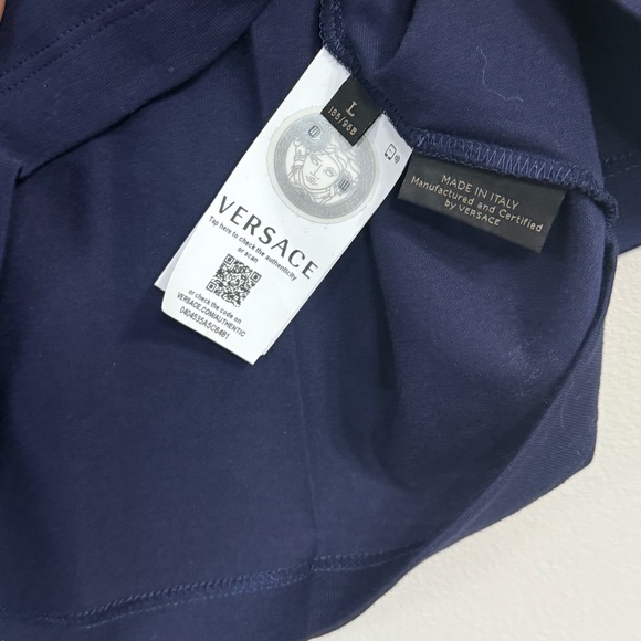 ๐๐ค NWT! Versace Dark Blue Tee with White Logo - Picture 6 of 10